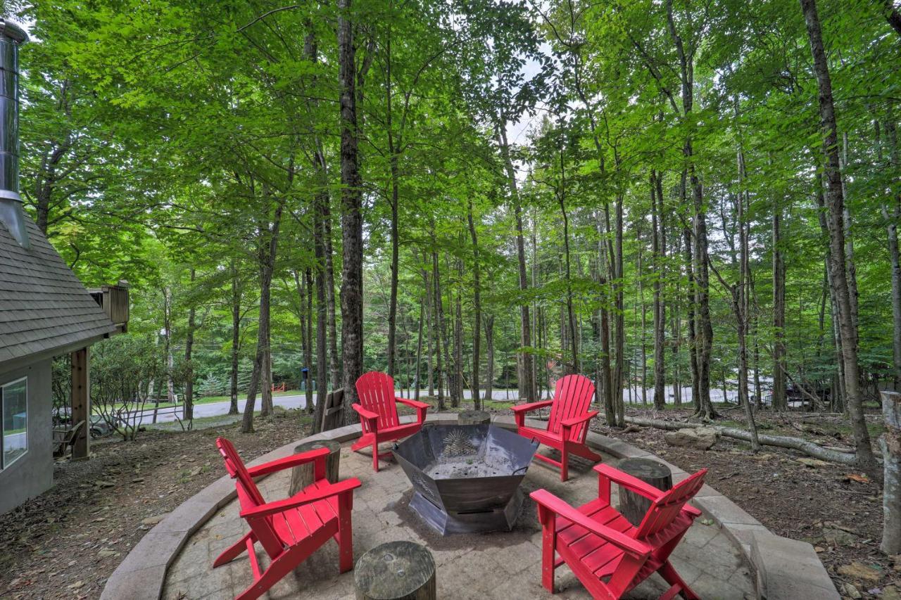 A-Frame Cabin With Hot Tub 1 Mi To Beech Mountain! Extérieur photo